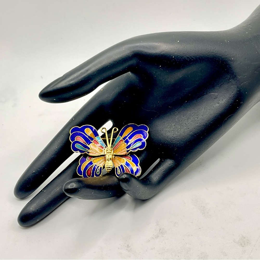 Beautiful Cloisonné Butterfly Brooch Vibrant Enamel on Gold Tone - Picture 2 of 10